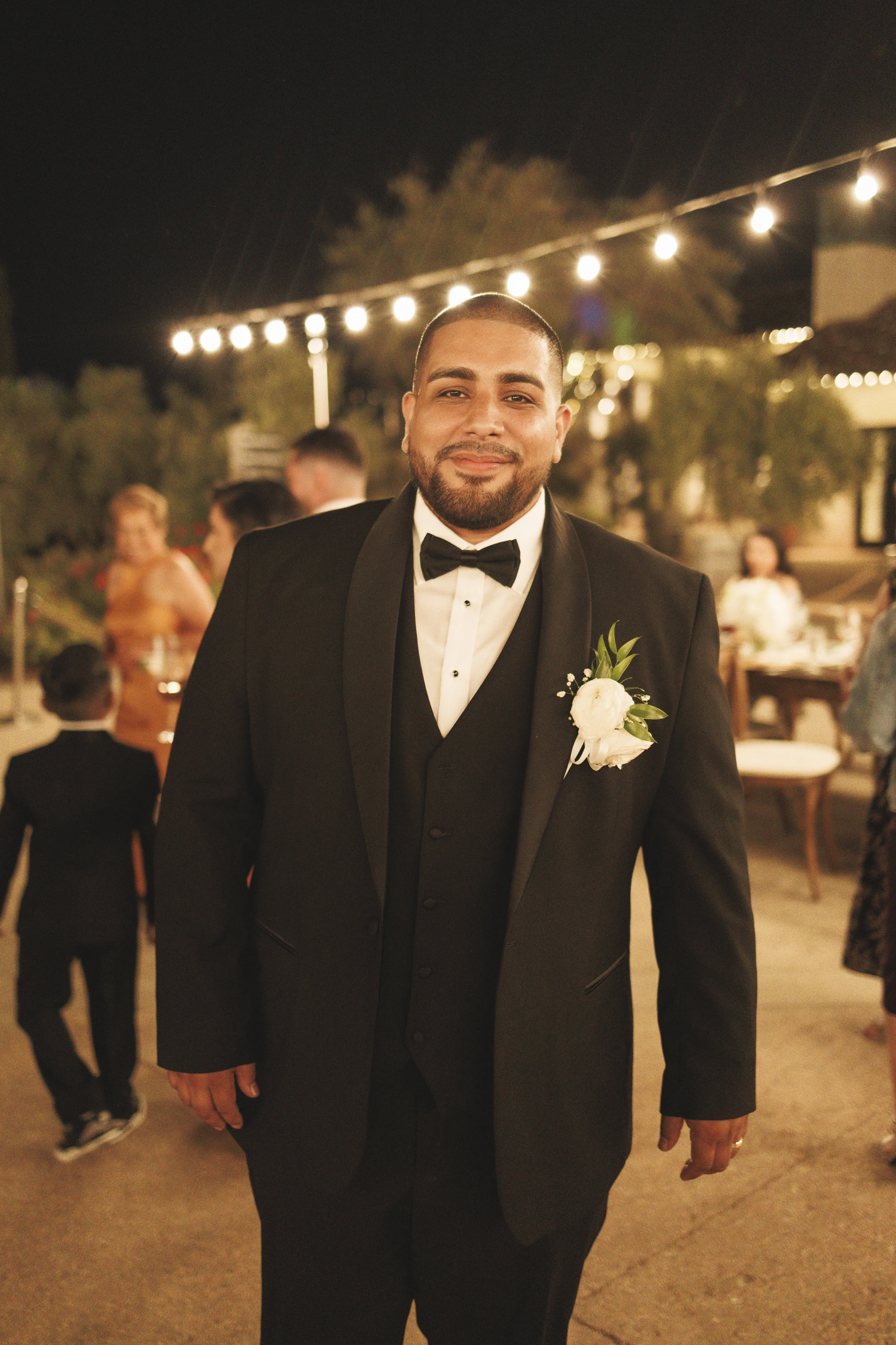 Jacqueline and Gustavo wedding at Europa Village in Temecula — The vineyard, glowing, photograph 7
